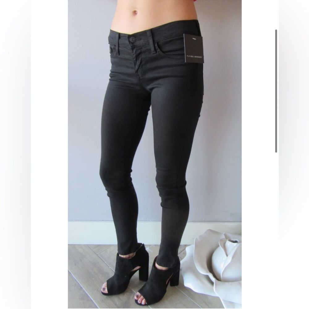 🌟3 for $30🌟 | Flying Monkey | Low‑Rise Skinny Jeans | Black Tencel Blend | 26